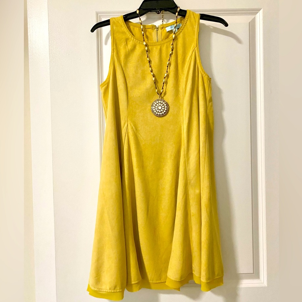 Yellow Sleeveless Francesa’s Dress - Size Small